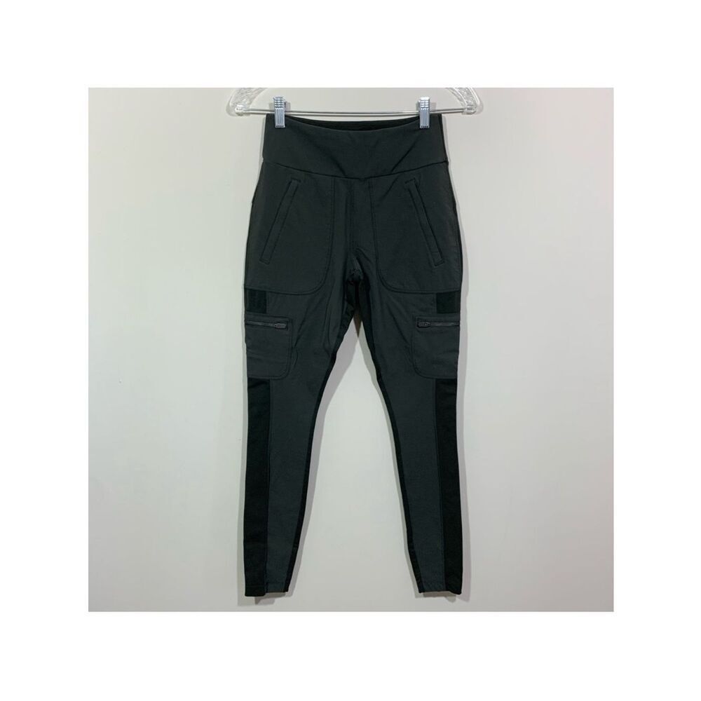 Athleta Highline Hybrid Cargo Tight Pants Size 6 Style 868899 Black